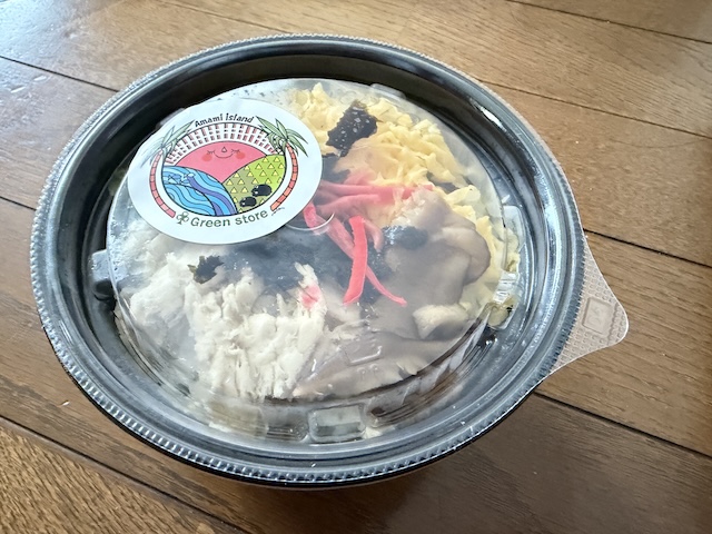 「奄美から世界へ」をコンセプトを持ち、製品開発を進めています。